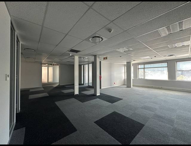 680M² OFFICE TO LET IN CENTURION CENTRAL